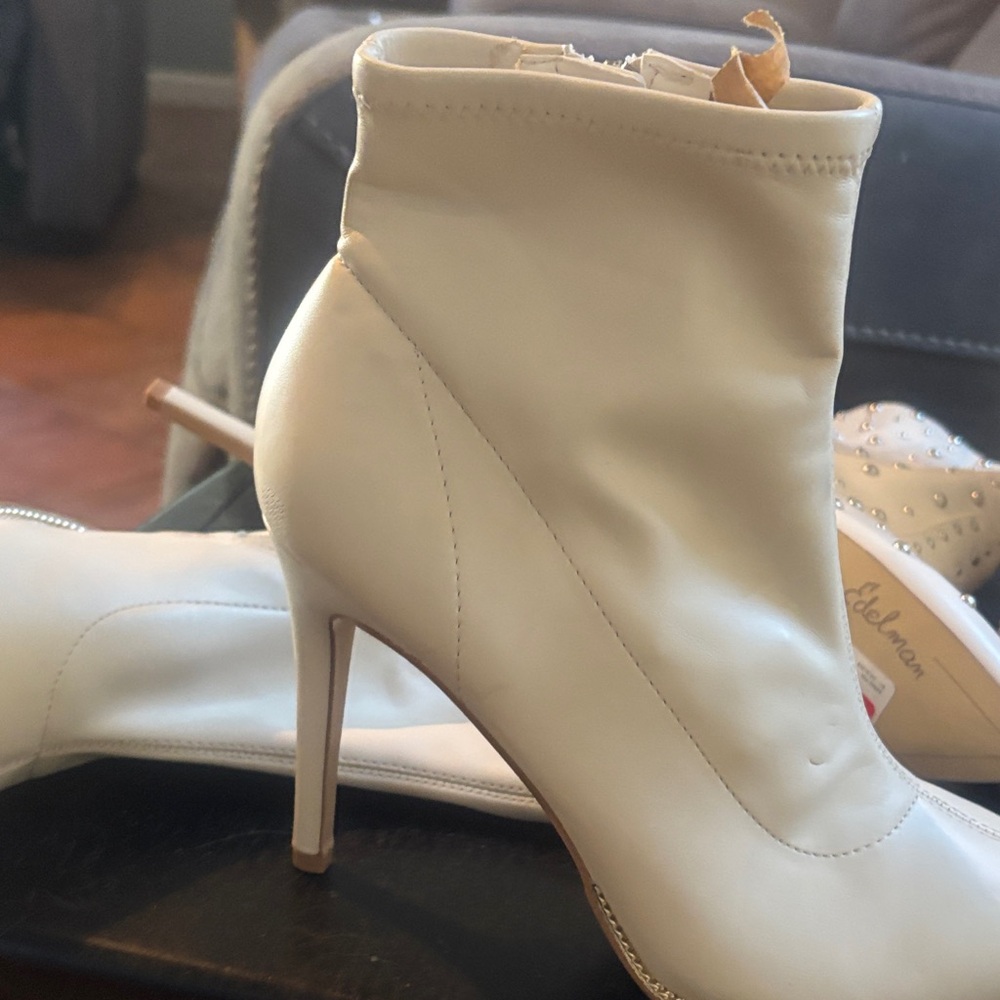 BCBGeneration Cream Heeled Boots